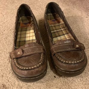 Rocket dog slip on shoes